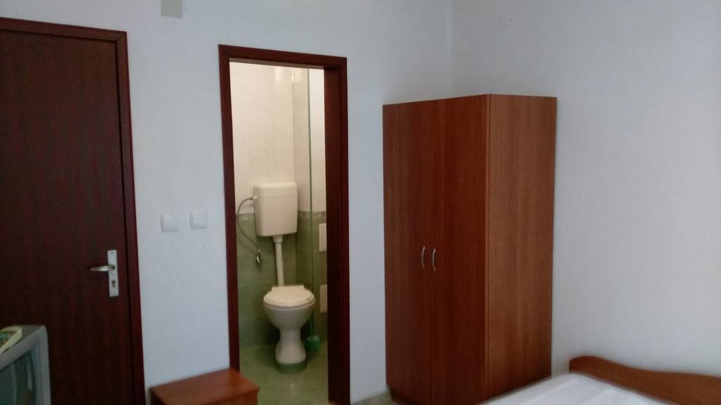 Guest House Krasi تشيرنوموريتس المظهر الخارجي الصورة